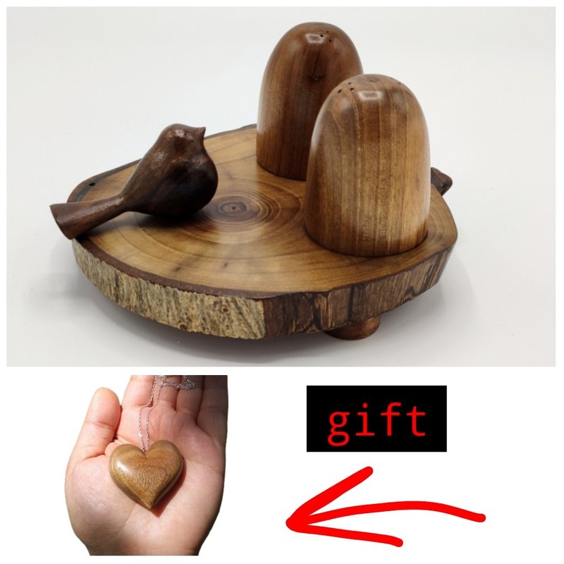 Wooden bird  salt shaker with gift for you - Plates & Trays - Wood 