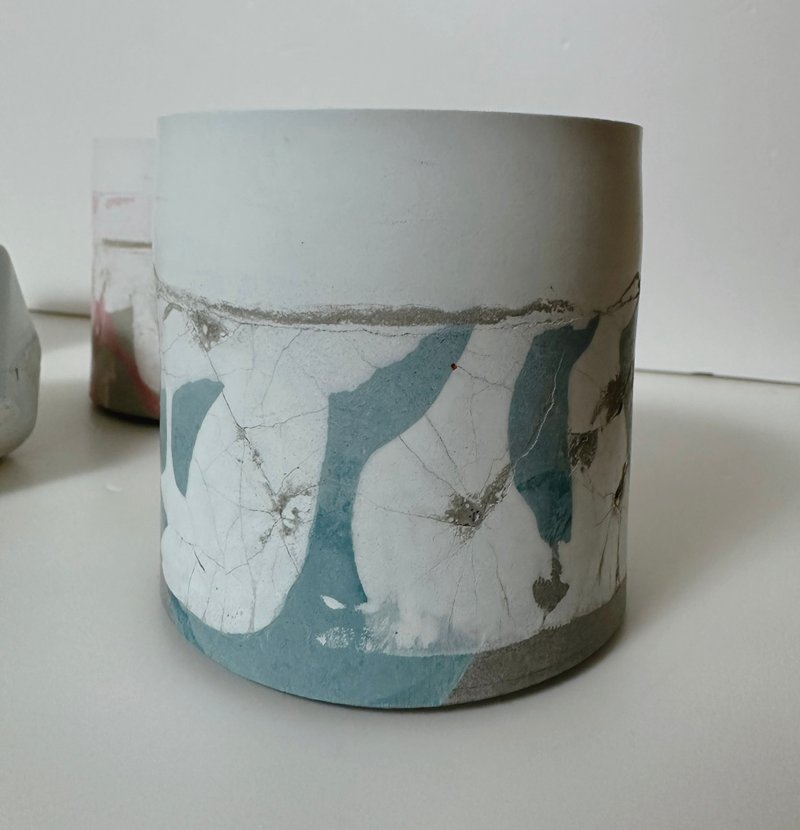 In stock // Morandi Blue Planet Cement Crack Pot Plant Pot Exchange Gift Christmas Gift - Plants - Cement Blue