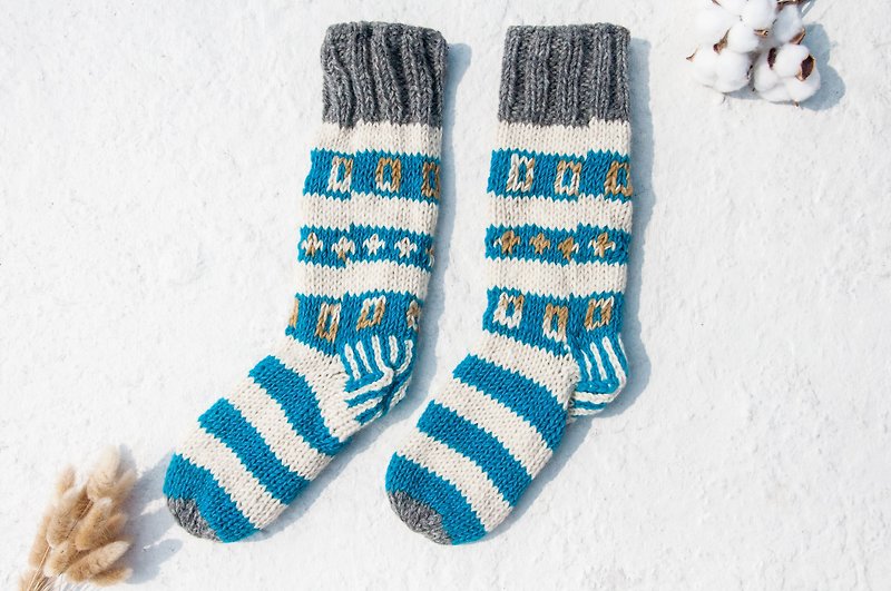 Hand-woven wool knit socks / striped socks / wool crocheted stockings / warm socks - Nordic Fair Isles - ถุงเท้า - ขนแกะ หลากหลายสี