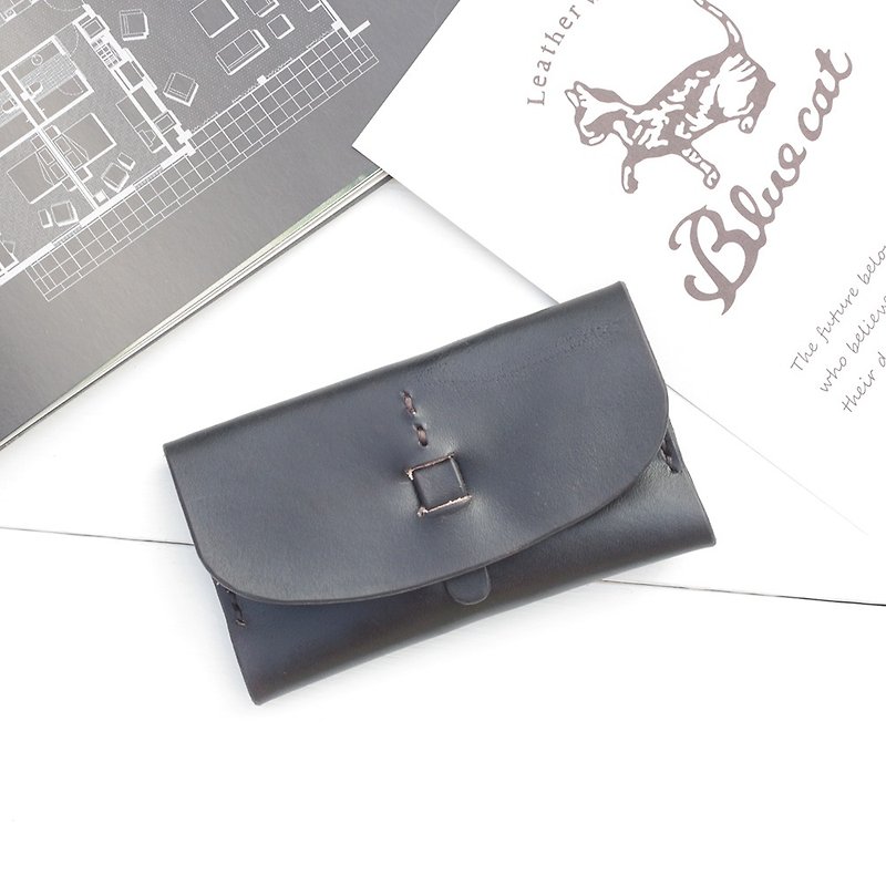 Crafted business card holder | Stone black hand-dyed vegetable tanned cow leather | Multi-color - ที่เก็บนามบัตร - หนังแท้ สีดำ
