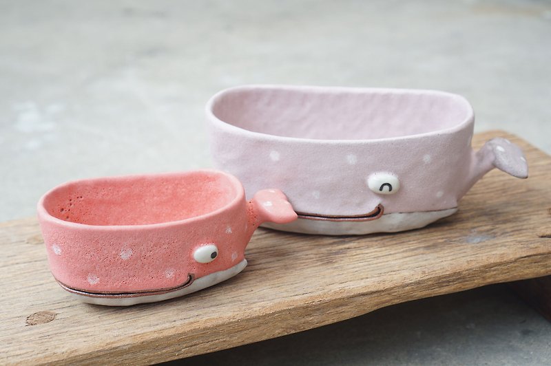 Whale pot , Whale plant pot , Handmade ceramics , pottery - 花瓶/花器 - 陶 粉紅色