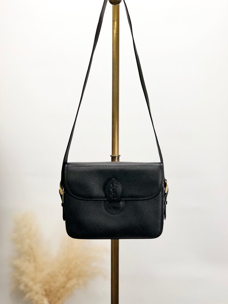 [Direct from Japan, branded used bag] Yves Saint Laurent shoulder bag, black, YSL, leather, vintage 5t4vur - Messenger Bags & Sling Bags - Genuine Leather Black