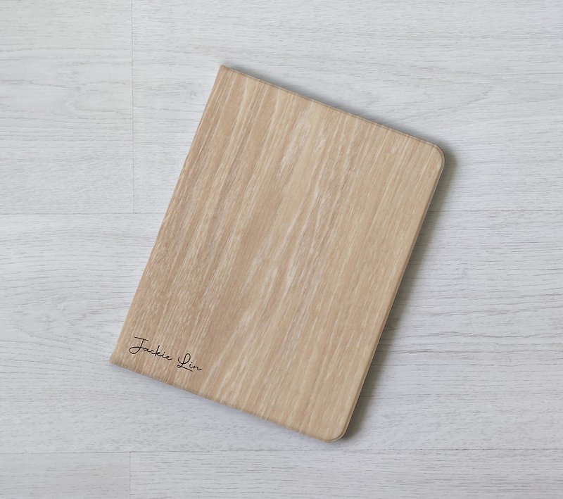 客製化禮物加名木紋iPad Pro 9代 Air 5 4 10.5 12.9吋翻蓋式保護 - 平板/電腦保護殼/保護貼 - 塑膠 多色