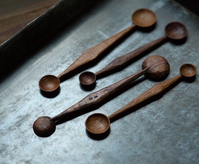 HAND CARVED WOOD MEASURING TEASPOONS