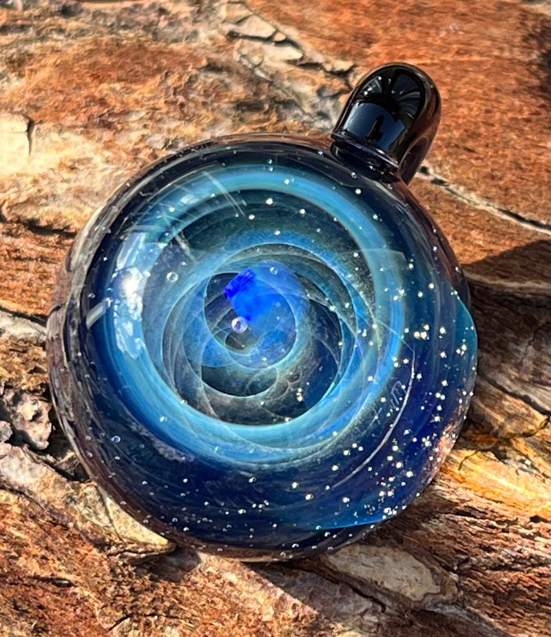 boroccus 星系星雲 3D 圖案和蛋白石硼矽酸鹽玻璃吊墜 - 項鍊 - 玻璃 藍色