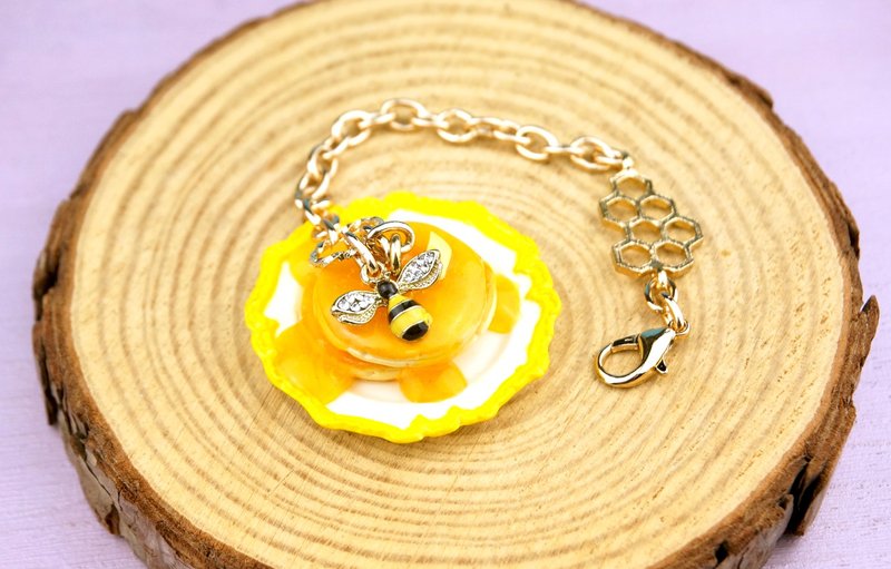 Honey Jam Muffin Dinner Plate Bag Ornament - พวงกุญแจ - ดินเหนียว สีเหลือง