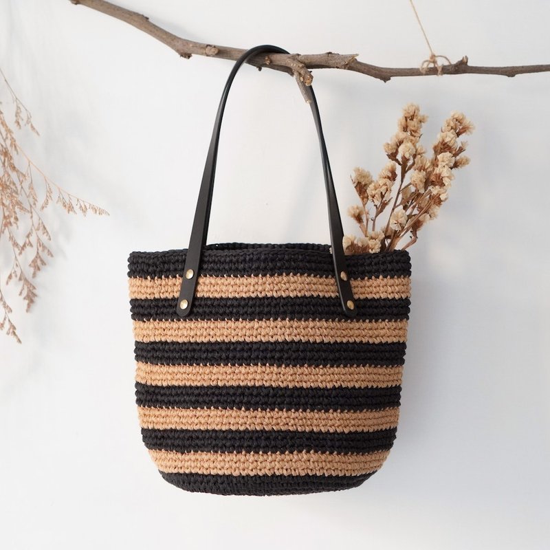 Contrast color striped crochet bag/Japanese style bag for beginners - Knitting / Felted Wool / Cloth - Other Materials 