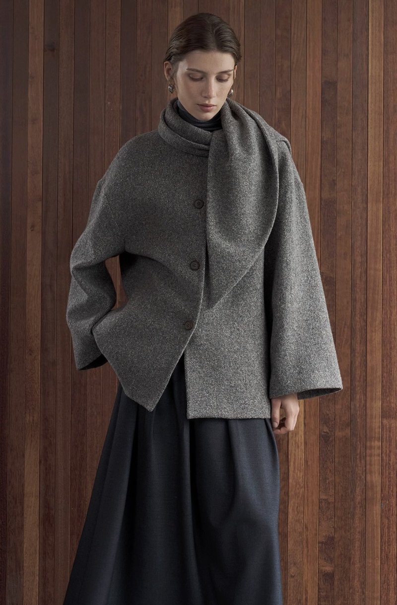 法式極簡 圈圈羊毛肌理感 可拆卸圍巾大衣外套 - 女裝上衣 - 其他材質 灰色