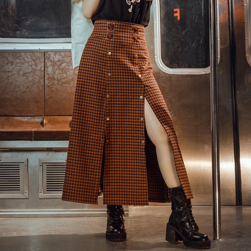 蒸汽朋克 Mr.Yi's Steamland 橘棕棉格紋 直筒前開衩半身裙中長款 - 裙子/長裙 - 聚酯纖維 橘色