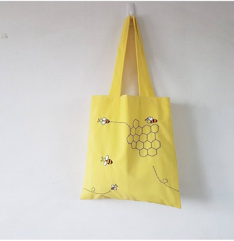 Bee tote bag - 背囊/背包 - 棉．麻 