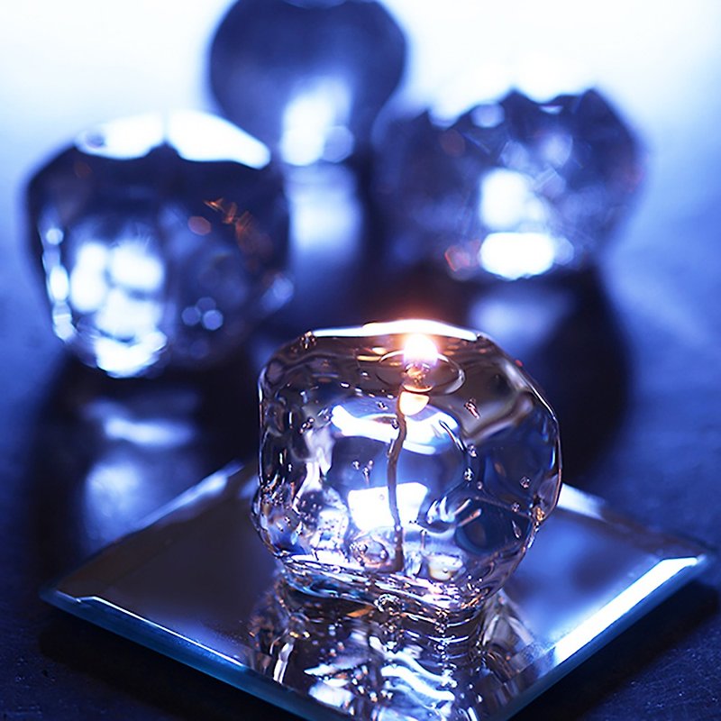 Jewelry ice candle