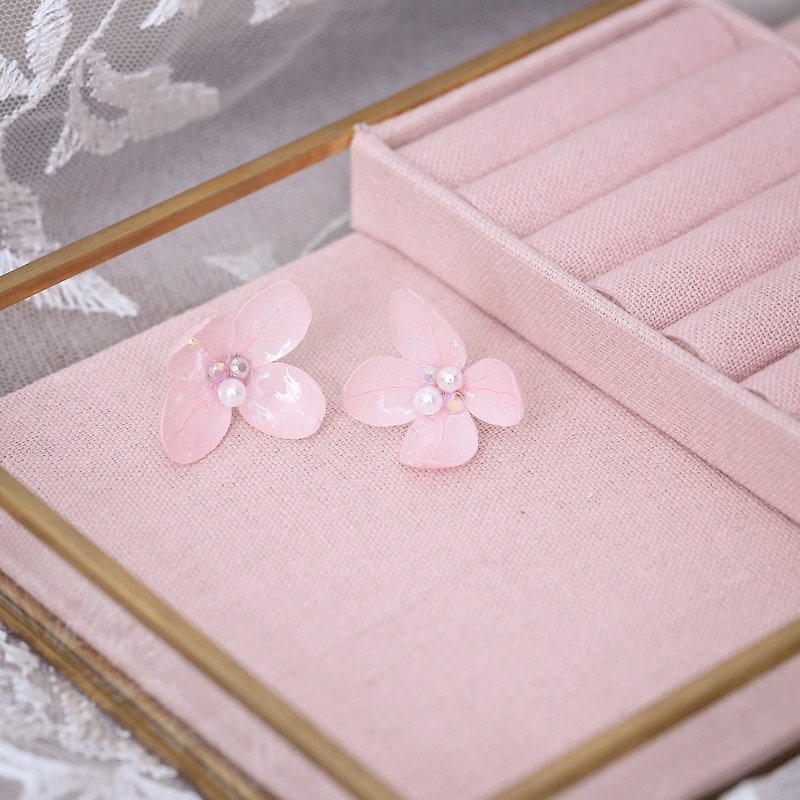 《三花貓手作花飾》真實繡球花花朵耳針 - 耳環/耳夾 - 植物．花 粉紅色