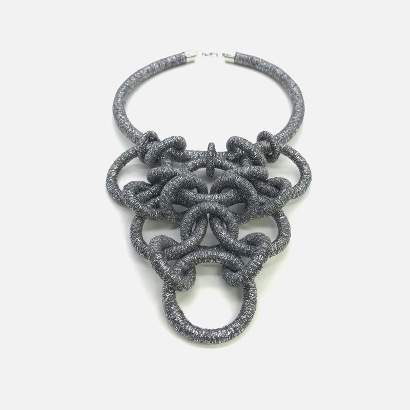 Silver braided Necklace Textile necklace Woven necklace Collar frill necklace - สร้อยคอ - งานปัก สีเงิน