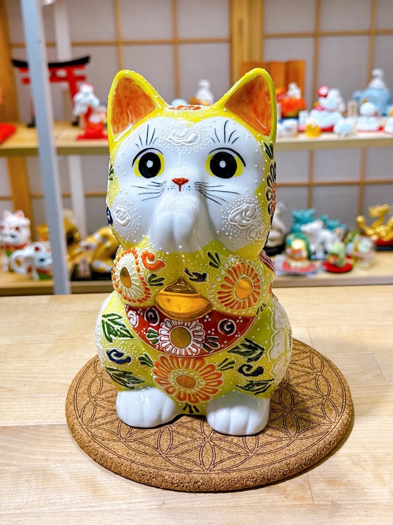 【金願如意】日本九谷燒招財貓 | 禱告黃盛 - 擺飾/家飾品 - 瓷 多色
