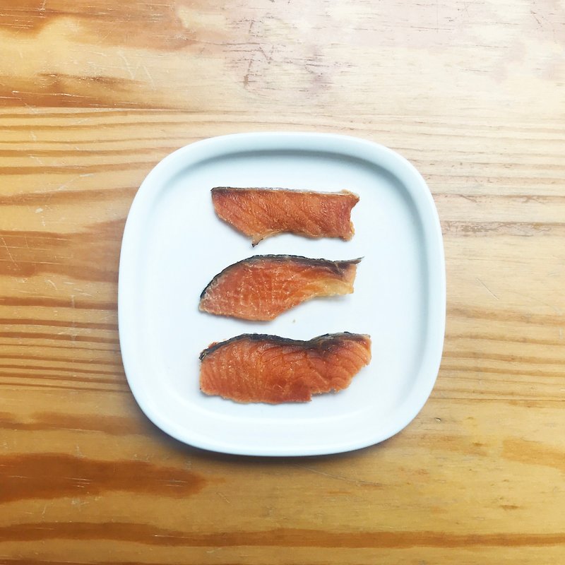 [Snacks for dogs and cats] Norwegian salmon flakes 35g - อาหารแห้งและอาหารกระป๋อง - อาหารสด สีส้ม