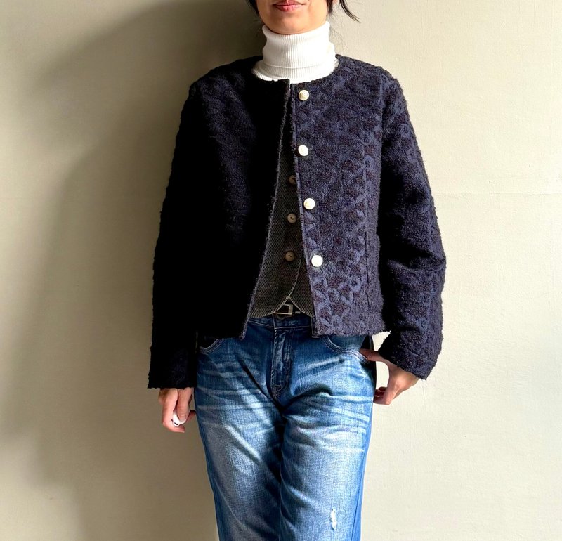 藍騎士/海軍藍立體緹花織紋毛料短版外套/義大利毛料 - 女西裝外套 - 羊毛 