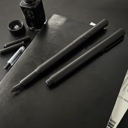 IWI 【客製化禮物】IWI Handscript手稿鋼筆-經典版鎖蓋式 #贈刻字