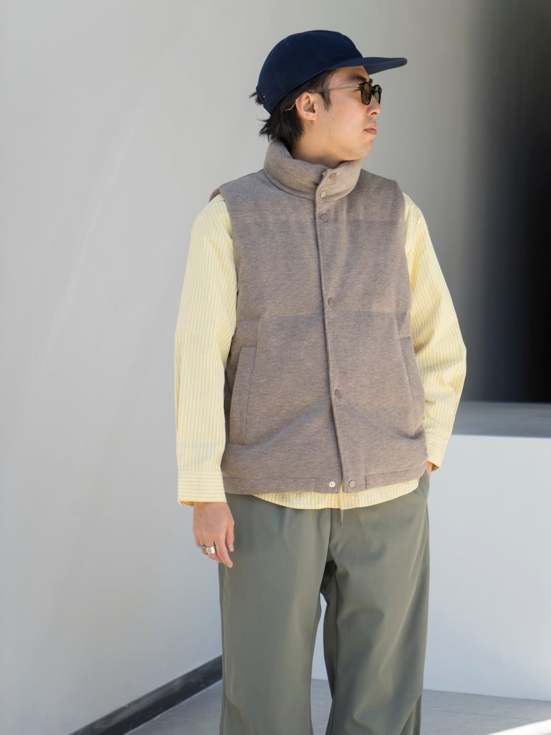 Down Vest冬季保暖單品羽絨馬甲 日系潮流簡約百搭休閒無袖外套 - 男背心 - 棉．麻 卡其色