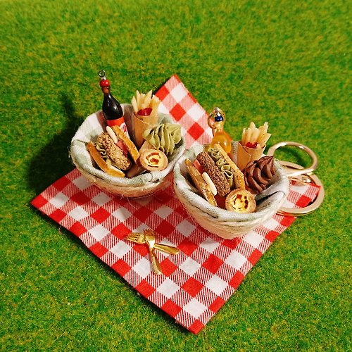 橡木果藝術工作室 Donguriartstudio手作仿真食物系列-豐盛野餐籃療癒鑰匙圈/磁鐵
