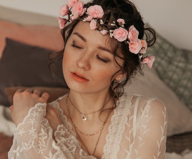 美品★花冠★ウェディング ヘアアクセサリー 小顔効果有　ピンク　ヘッドアクセ 楽天市場】【ランキング1位獲得】 ヘッドドレス ヘア
