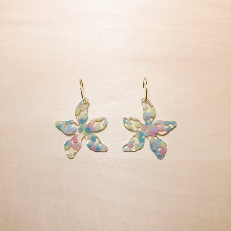レトロな夏のエメラルドグリーンパープルの透明な大きな花のイヤリング - ピアス・イヤリング - レジン 多色