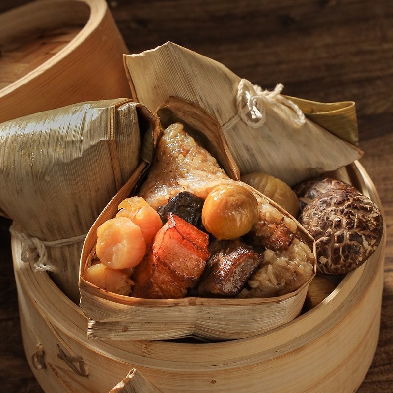 (Pre-order) [Jinghua Hotel] Dried Scallops and Eight-treasure Rice Dumplings Gift Box (4 pieces) - อื่นๆ - วัสดุอื่นๆ ขาว