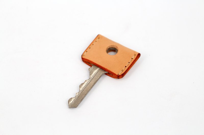 MOOS key leather case Italian vegetable tanned cow leather sold separately - ที่ห้อยกุญแจ - หนังแท้ สีทอง