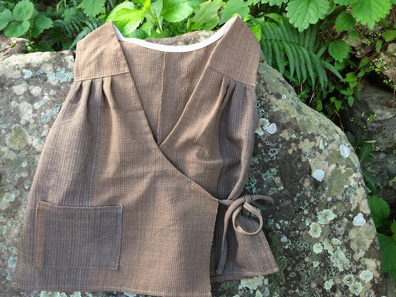 Silk cache-coeur vest A - เสื้อผู้หญิง - ผ้าไหม 