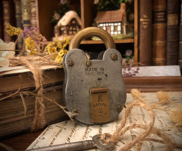 Love Locks Antique Padlock With Two Keys