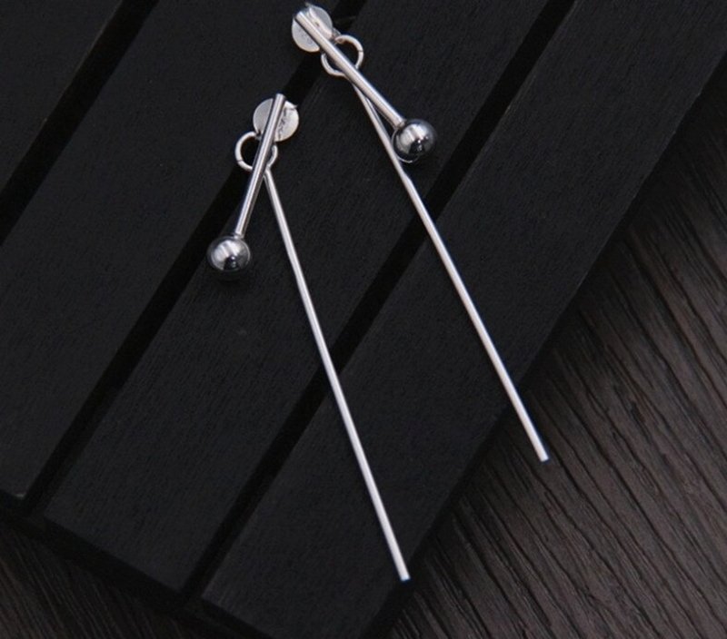 Genuine S 925 Sterling Silver Women Simple Strip Earrings Dual-use Removable - ต่างหู - เงินแท้ สีเงิน