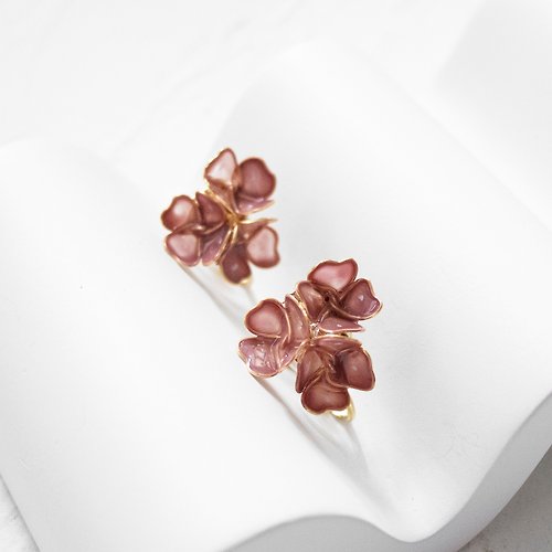 0924 Laboratory 【粉霧玫瑰】 幸運の花。水晶花天然珍珠 耳環