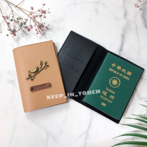 Engraved passport holder , customized passport holder , many colors , gifts  - Shop MIINE Passport Holders & Cases - Pinkoi