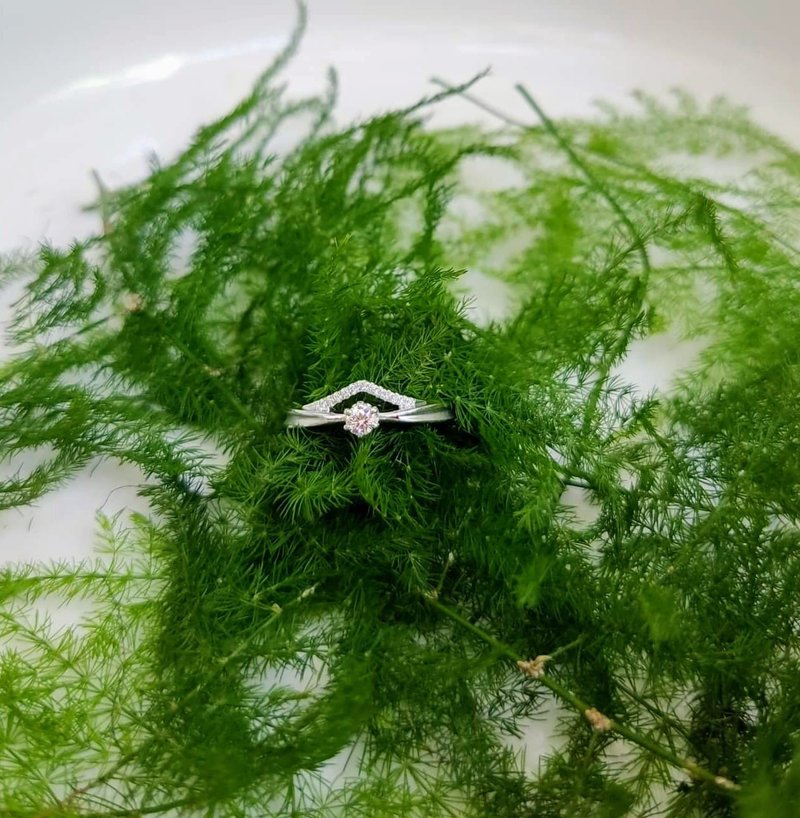 10分鑽婚戒設計(1枚) - 戒指 - 寶石 銀色