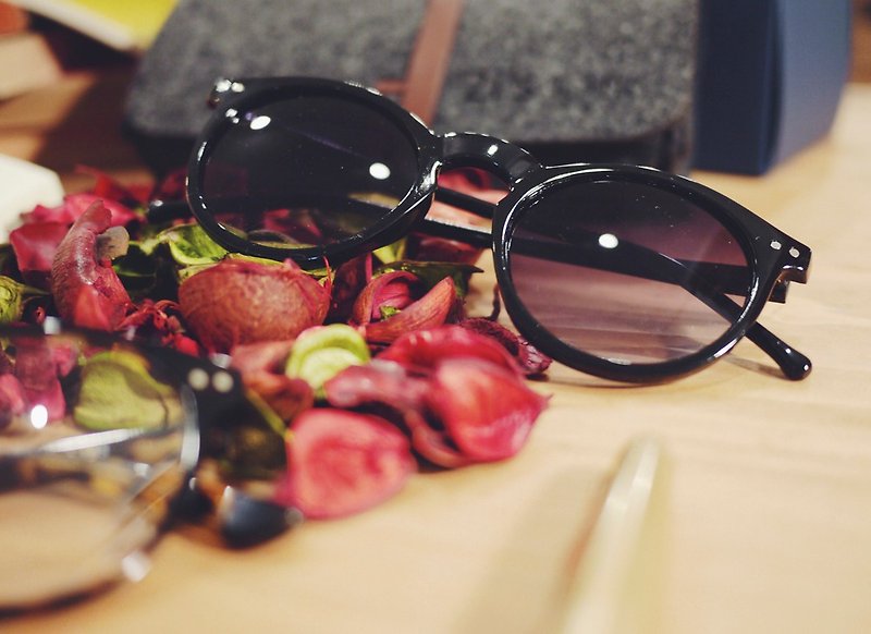 Exclusive-Couple Sunglasses Combination│Free Match - Sunglasses - Plastic Multicolor