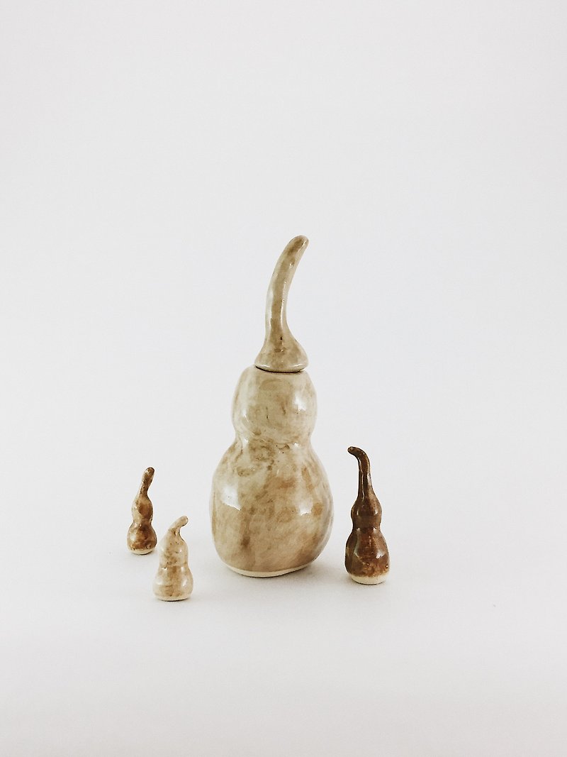 Single mother, gourd, family - Storage - Pottery Brown