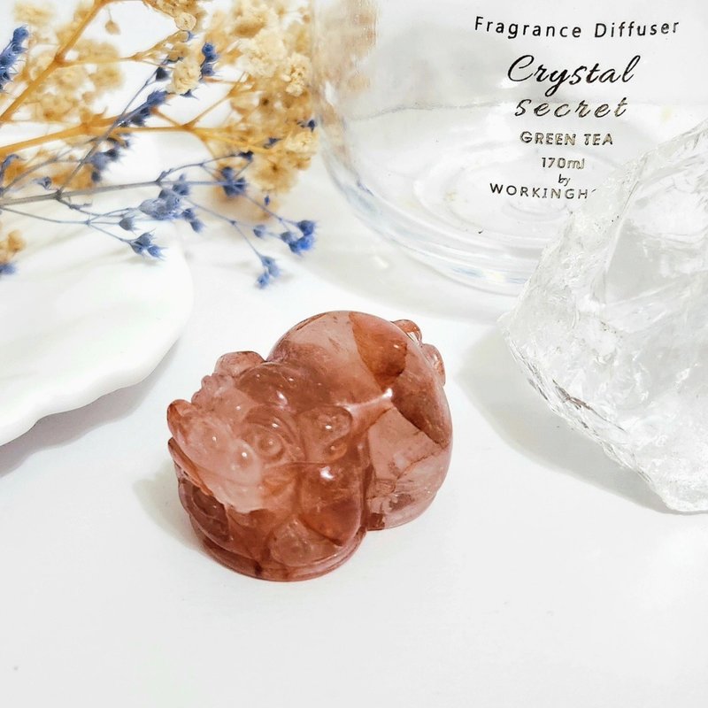 紅膠花貔貅 - 擺飾/家飾品 - 水晶 紅色