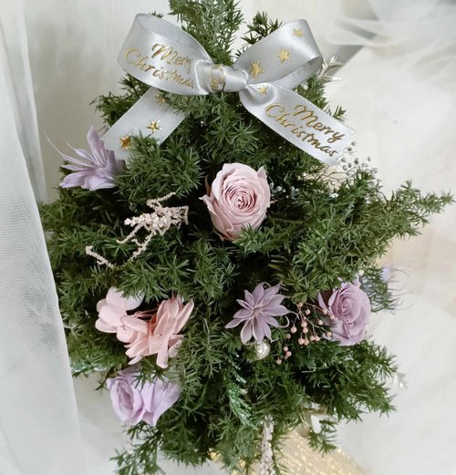 Kinki 手作Studio 情人節禮物花束永生玫瑰雪松聖誕樹結婚捧花永生乾燥花畢業謝師禮