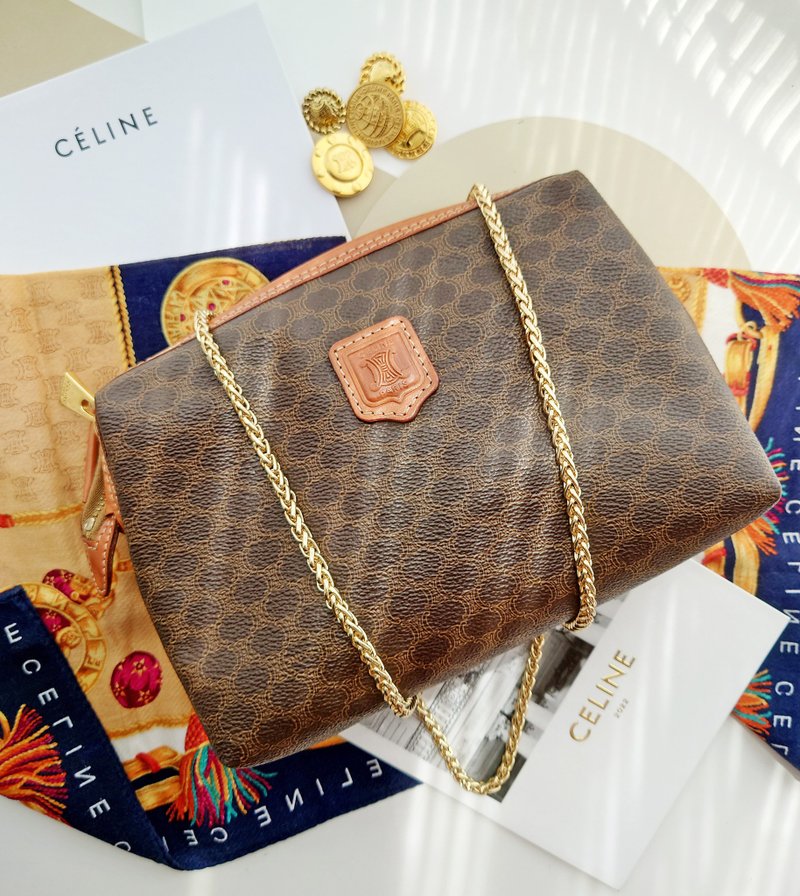 中古包 CELINE 棕花化妝包鏈條包雲朵包斜揹包斜挎包手拿包單肩包 - 側背包/斜背包 - 防水材質 咖啡色