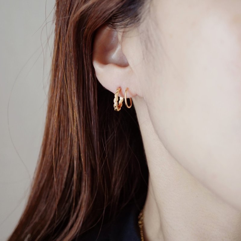 W 雙圈螺旋耳環 - 耳環/耳夾/耳骨夾 - 銀 多色