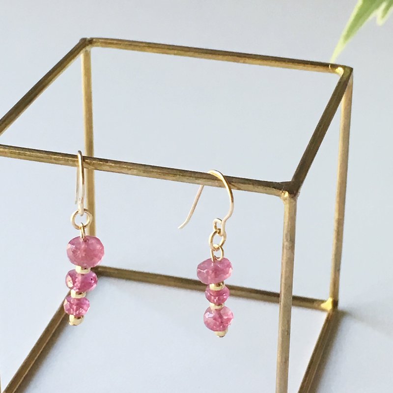 7月の誕生石 宝石質ルビー earrings - ピアス・イヤリング - 宝石 ピンク