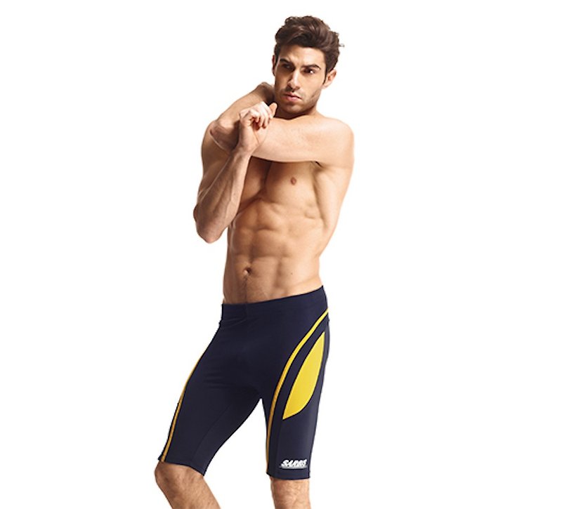 MIT 3/4 Swim Shorts - ชุดว่ายน้ำผู้ชาย - ไนลอน หลากหลายสี