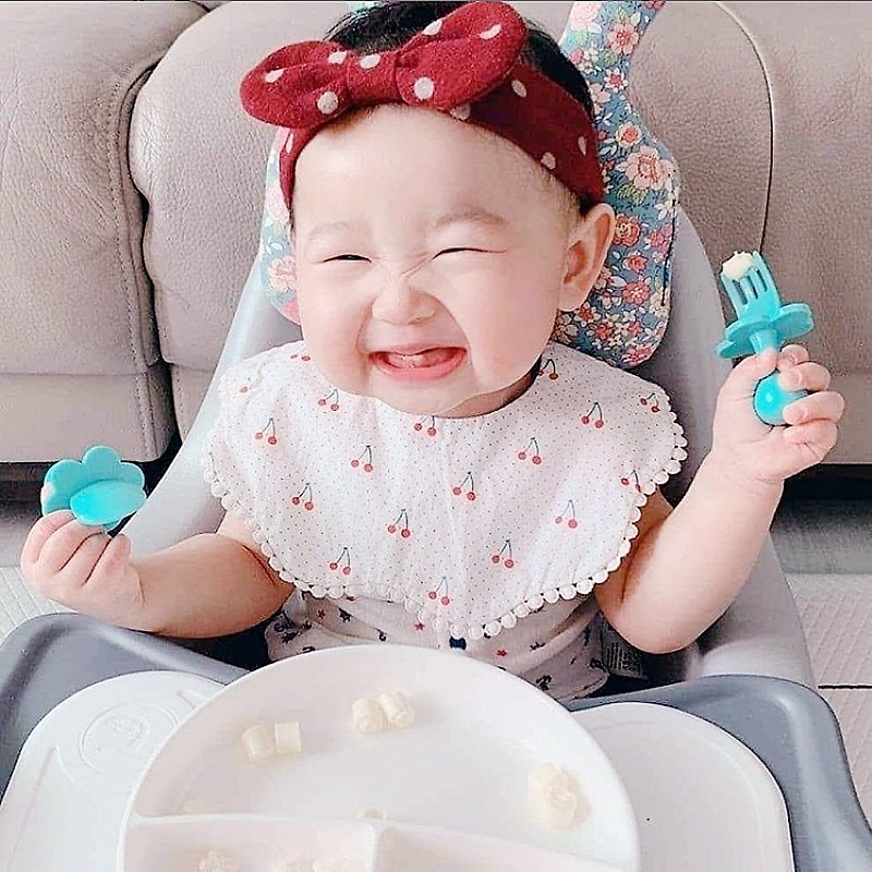 grabease American infant pacifier and fork sets are available in a variety of options - จานเด็ก - วัสดุอื่นๆ หลากหลายสี
