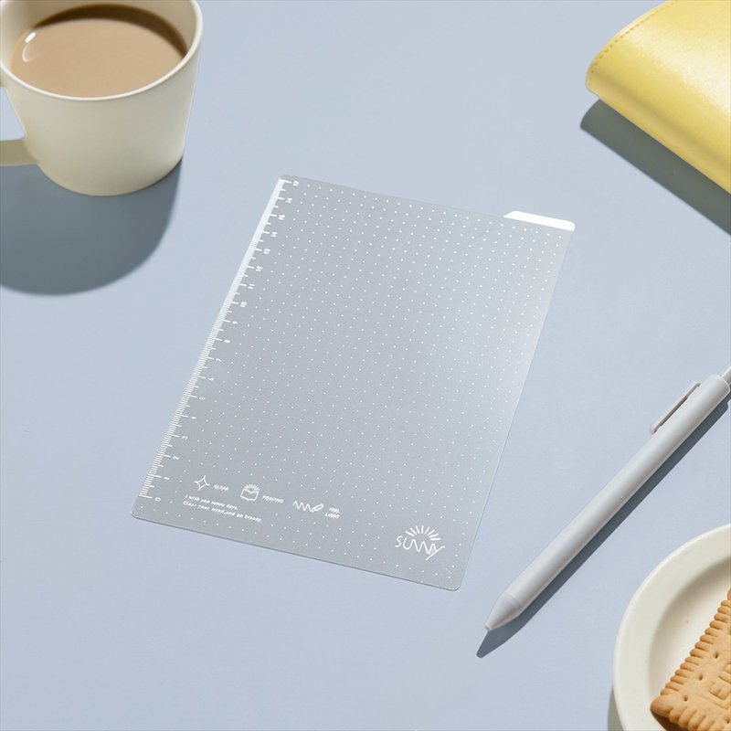 IROHA PUBLISHING SUNNY 手帳用墊板 兩款可選 - 文件夾/資料夾 - 其他材質 多色