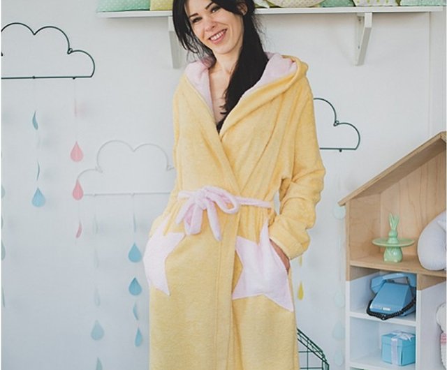 ladies yellow dressing gown