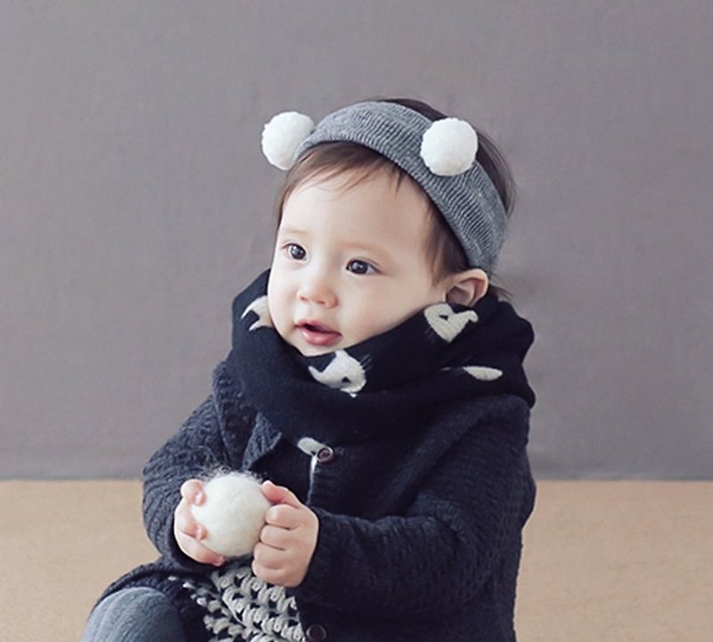 Happy Prince Genef kitten baby bib scarf made in Korea - ผ้ากันเปื้อน - เส้นใยสังเคราะห์ สีดำ