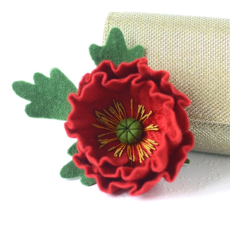 Red Poppy Brooch for Women - Red Flower Pin - Wool Poppies Jewelry - เข็มกลัด - ขนแกะ สีแดง