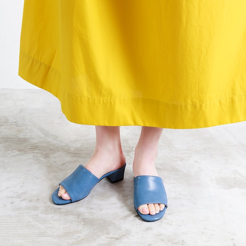 PRE-ORDER – SPUR 方形露跟涼鞋 MS9021 BLUE GRAY - 涼鞋 - 人造皮革 