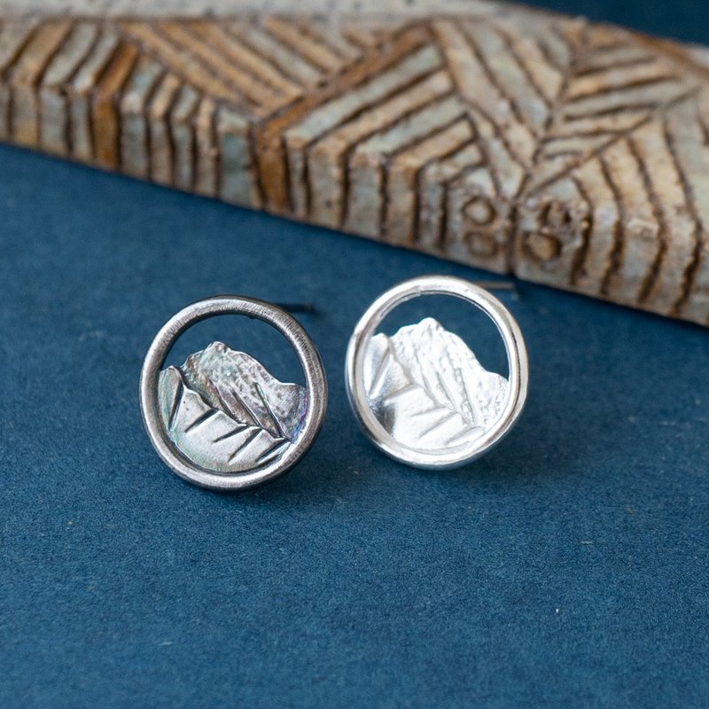 Sterling Silver Stud Earrings Mt.Nanhu - ต่างหู - เงินแท้ 