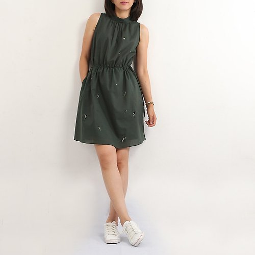 ChiangmaiCotton Cotton Hand Embroidered Midi Dress / Green, Dark Green