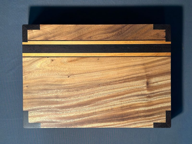 Solid wood spliced ​​tall chopping board, cutting board, display plate, screen stand, keyboard stand can be customized - ถาดเสิร์ฟ - ไม้ 